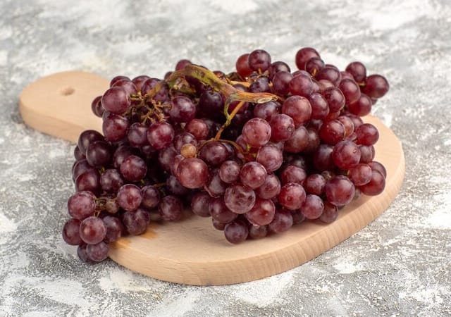 Red Grapes 2 lb